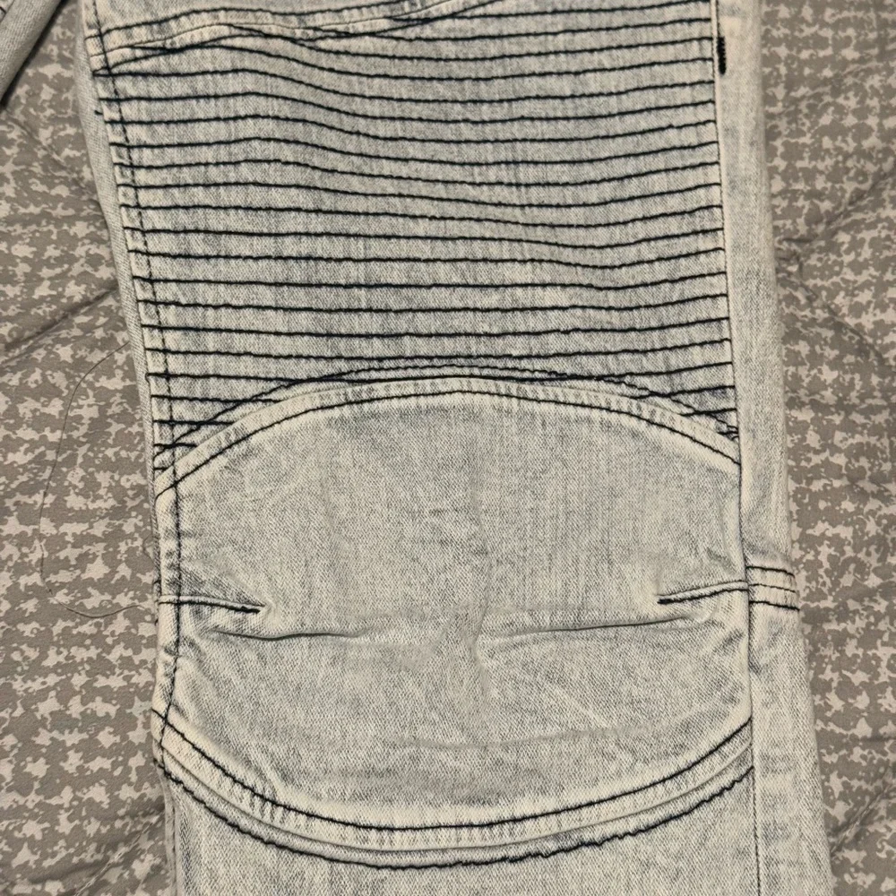 Vintage True Religion Men's Light Gray light stretch Jeans